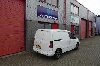 Peugeot Partner 120 1.6 BlueHDi 75 L1 Première 3 zits airco 132722 km !!!!!! picture 3