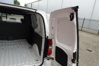 Peugeot Partner 120 1.6 BlueHDi 75 L1 Première 3 zits airco 132722 km !!!!!! picture 25