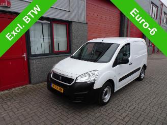 Tweedehands bestelwagen Peugeot Partner 120 1.6 BlueHDi 100 L1 Premium S&S airco 2018/6