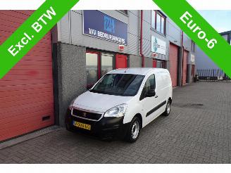 Käytettyjen commercial vehicles Peugeot Partner 120 1.6 BlueHDi 75 L1 XR airco 124381 km !! 2018/3