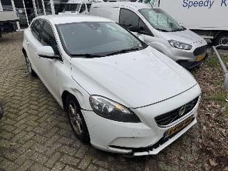 Voiture accidenté Volvo V-40  2013/6