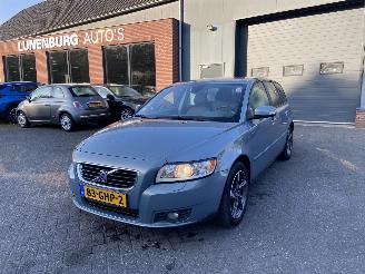 Vaurioauto  passenger cars Volvo V-50 1.8 Edition I 2008/6