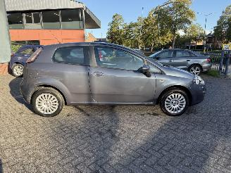 Fiat Punto Evo 1.4 Dynamic  Hatchback 3-dr. picture 7