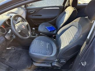 Fiat Punto Evo 1.4 Dynamic  Hatchback 3-dr. picture 13