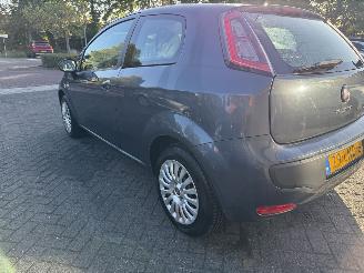 Fiat Punto Evo 1.4 Dynamic  Hatchback 3-dr. picture 25