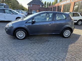 Fiat Punto Evo 1.4 Dynamic  Hatchback 3-dr. picture 2