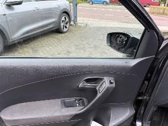 Volkswagen Polo 1.6 TDI Comfortline (Hatchback 5-dr.) picture 14