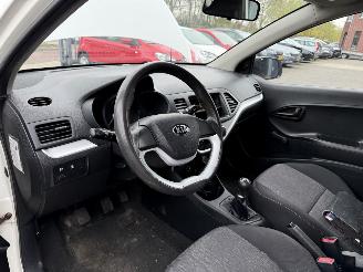Kia Picanto 1.0 CVVT ISG (Hatchback 3-dr.) picture 14