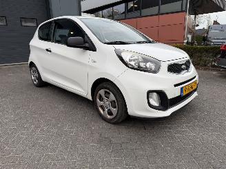 Kia Picanto 1.0 CVVT ISG (Hatchback 3-dr.) picture 7