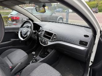 Kia Picanto 1.0 CVVT ISG (Hatchback 3-dr.) picture 19