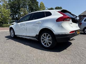 Schadeauto Volvo V-40 Cross Country - 1.5 T3 AUTOMAAT  Polar+ Luxury 2019/7