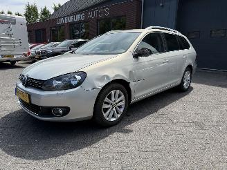 krockskadad bil auto Volkswagen Golf 1.2 TSI Highline BlueMotion 2012/3