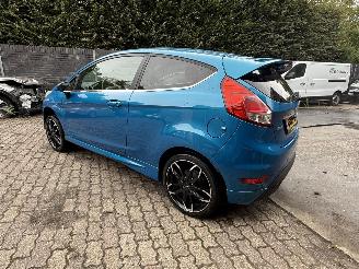 Schadeauto Ford Fiesta 1.0 EcoBoost Titanium (Hatchback 3-dr.) 2013/10