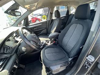 BMW 2-serie Active Tourer 216i Centennial Executive picture 16