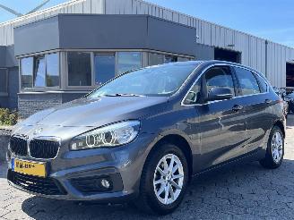 skadebil auto BMW 2-serie Active Tourer 216i Centennial Executive 2016/10