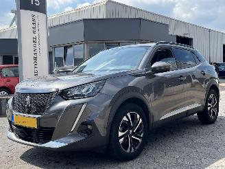 škoda osobní automobily Peugeot 2008 1.2 PureTech Blue Lease Allure 2020/10