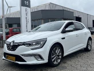skadebil auto Renault Mégane 1.2 TCe GT-Line 2017/4