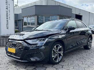 krockskadad bil auto Audi A3 Sportback 45 TFSI e S edition Competition 2021/7