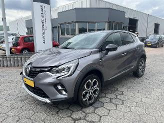 krockskadad bil auto Renault Captur 1.3 TCe 140 Initiale Paris 2023/9