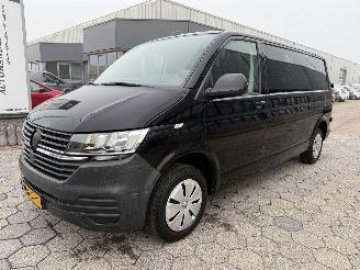 krockskadad bil bedrijf Volkswagen Transporter 2.0 TDI L2H1 28 Economy Business 2021/7
