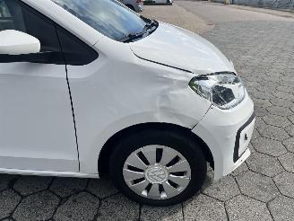 Volkswagen Up! 1.0 BMT move up! picture 10