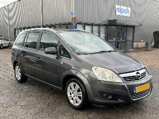 Coche accidentado Opel Zafira 1.8 Cosmo 2010/12