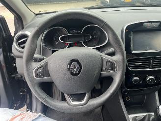 Renault Clio 0.9 TCe Limited picture 16