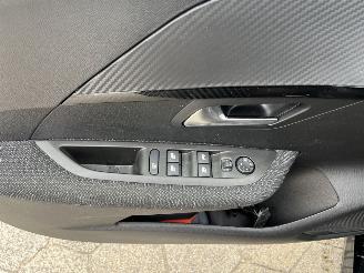 Peugeot 208 1.2 PureTech 75 Style picture 16