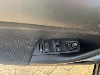 Opel Astra Sports Tourer 110 pk Edition picture 17