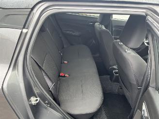 Suzuki Swift 1.2 Select Smart Hybrid picture 10