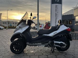 danneggiata scooter Piaggio  400 LT MP3 2009/4