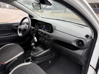 Hyundai I-10 1.0 Comfort Smart picture 18