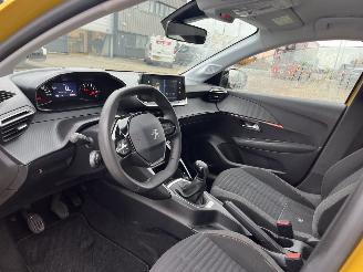 Peugeot 208 1.2 PureTech Active picture 13