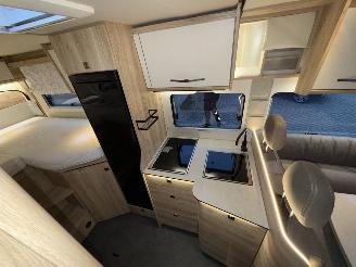 Eura Mobil  Profila RS695 EB picture 13