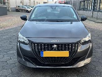 Peugeot 208 1.2 PureTech Active picture 2