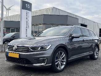 skadebil auto Volkswagen Passat Variant 1.4 TSI GTE Highline 2015/12