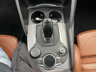 Alfa Romeo Giulia 2.0 T AWD Veloce 280PK picture 20