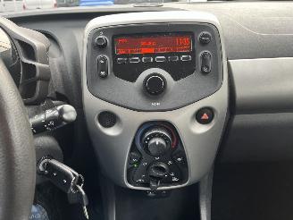 Peugeot 108 1.0 e-VTi Active picture 18