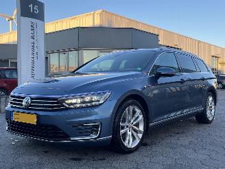 krockskadad bil auto Volkswagen Passat Passat Variant 1.4 TSI GTE Connected Series Plus 2016/11