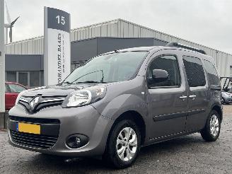 krockskadad bil auto Renault Kangoo Family 1.2 TCe 2017/3