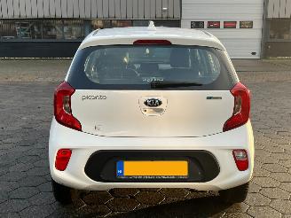 Kia Picanto 1.0 MPi ComfortPlusLine picture 5
