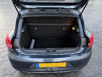 Renault Clio 1.0 TCe R.S. Line picture 11