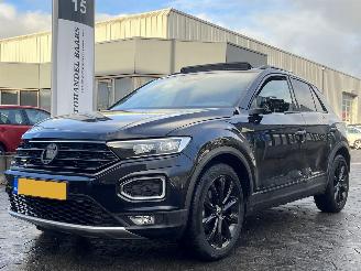 krockskadad bil auto Volkswagen T-Roc 1.5 TSI Sport 2021/1