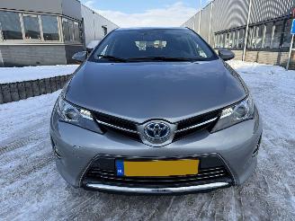 škoda osobní automobily Toyota Auris 1.8 Hybrid Executive 2014/5