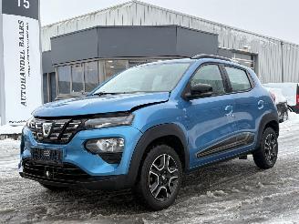 krockskadad bil auto Dacia Spring Comfort Plus (Orange Pack) 27 kWh 2022/3