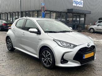 Toyota Yaris 1.5 Hybrid Dynamic picture 3