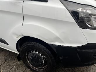 Ford Transit Custom 270 2.0 TDCI L1H2 Ambiente picture 12