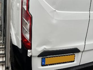 Ford Transit Custom 270 2.0 TDCI L1H2 Ambiente picture 10