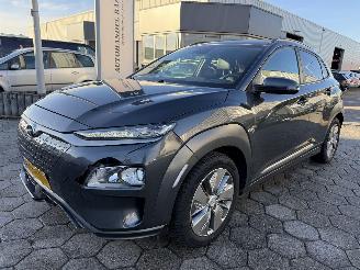 skadebil auto Hyundai Kona EV Fashion 64 kWh 2020/1