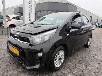 Damaged car Kia Picanto 1.0 DPi DynamicLine 2021/6